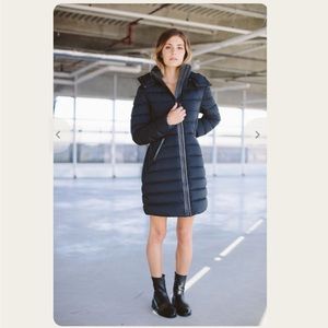 Mackage Farren Lightweight Down Coat in Black, Size S